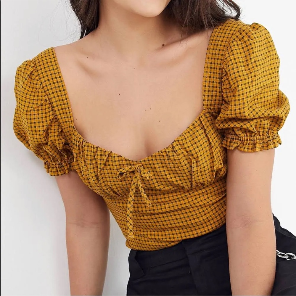 ✨Urban Outfitters Yellow Plaid Puff Sleeve Crop Top✨